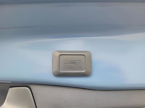 Used 2023 Toyota RAV4 XSE image 30