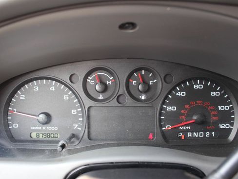 Used 2011 Ford Ranger XLT RWD image 19