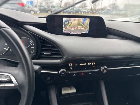 Used 2019 MAZDA MAZDA3 AWD Sedan w/ Select Package image 14