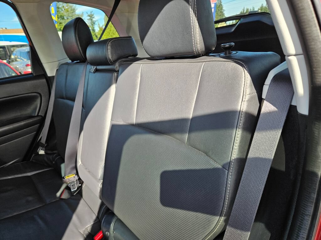 Used 2014 Subaru Forester 2.0XT Touring AWD/4WD image 14