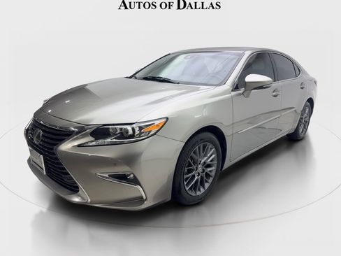 Used 2018 Lexus ES 350 w/ Premier Package image 2