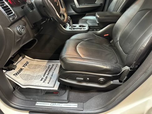 Used 2012 GMC Acadia SLT AWD/4WD image 19