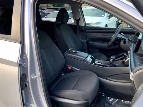 Used 2025 Hyundai Tucson SEL AWD/4WD image 9