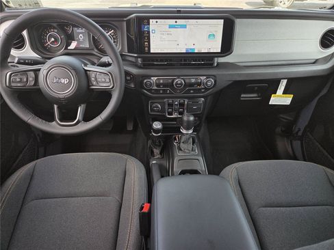 New 2025 Jeep Gladiator Sport AWD/4WD image 35