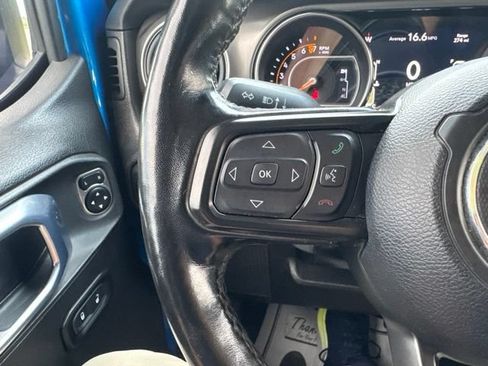 Used 2022 Jeep Wrangler Unlimited Sport AWD/4WD image 25