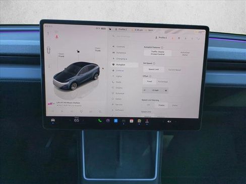 Used 2026 Tesla Model Y 2WD image 15