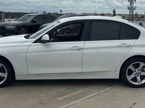 Used 2012 BMW 328i Sedan image 2