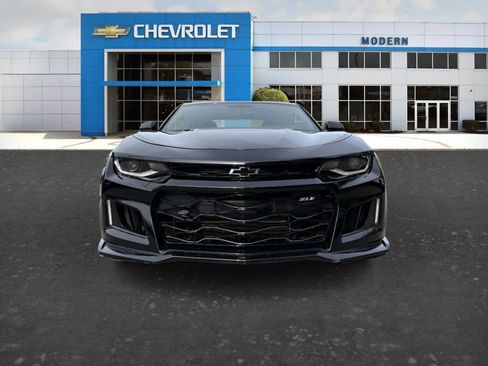 Used 2018 Chevrolet Camaro ZL1 RWD image 7