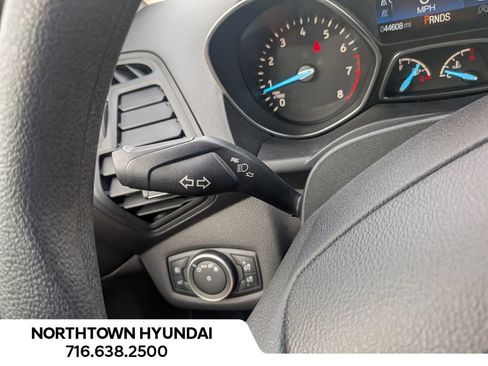 Used 2018 Ford Escape SE FWD image 25