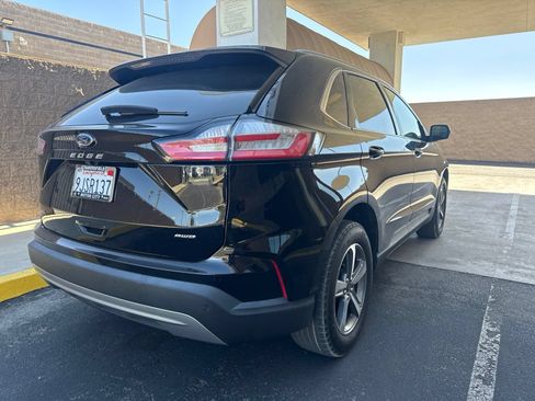 Used 2024 Ford Edge SEL w/ Convenience Package AWD/4WD image 4