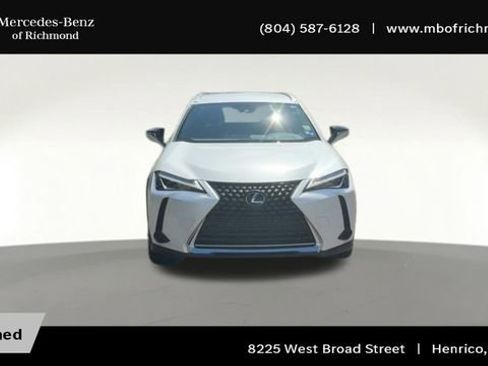 Used 2019 Lexus UX 200 w/ Accessory Package FWD image 5