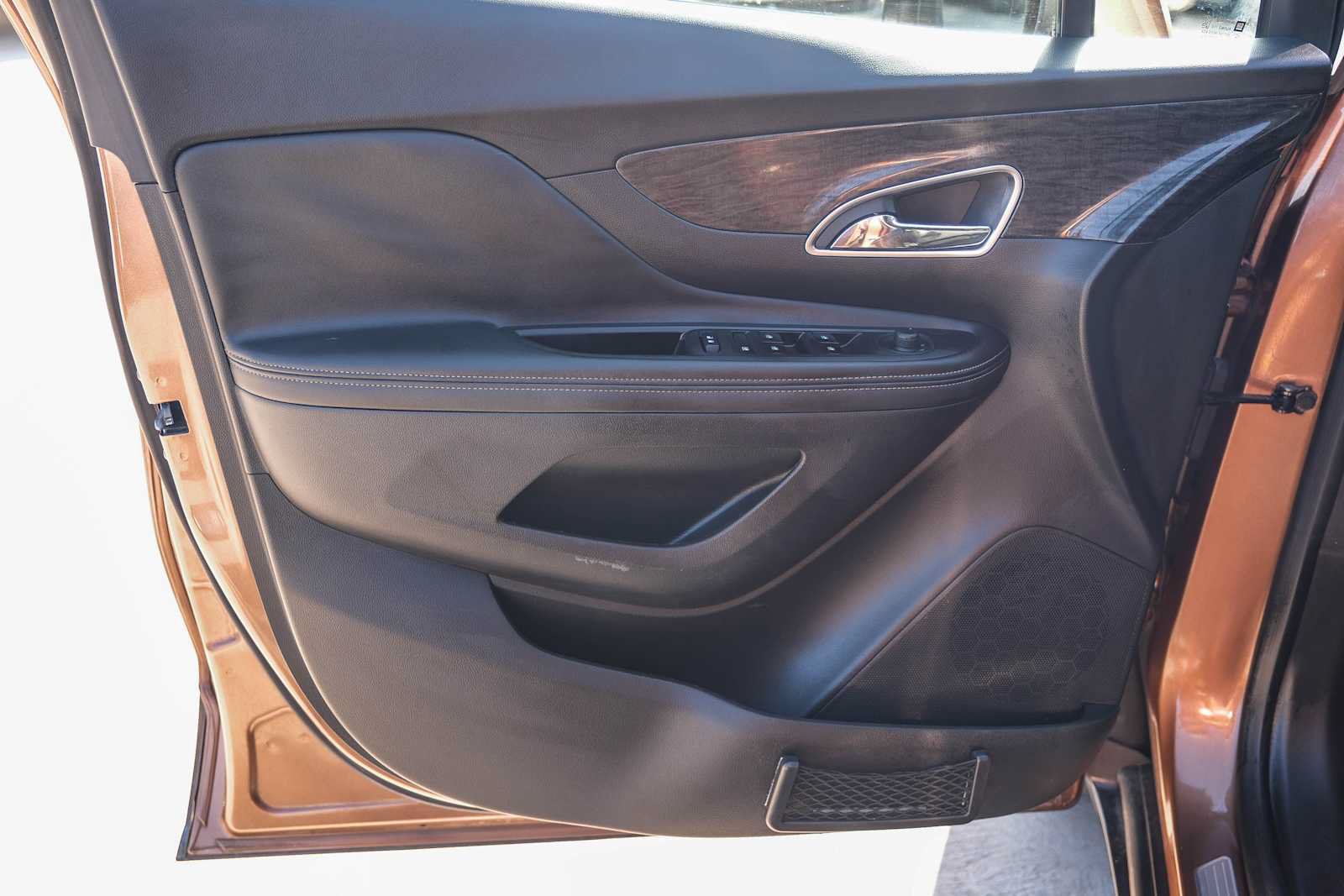 Used 2016 Buick Encore AWD image 23