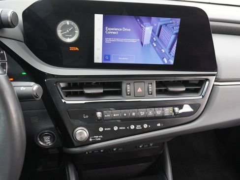 Used 2023 Lexus ES 350 w/ Premium Package FWD image 16