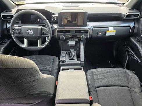 Certified 2025 Toyota 4Runner SR5 image 18