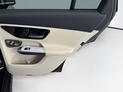 Certified 2026 Mercedes-Benz GLC 300 image 26