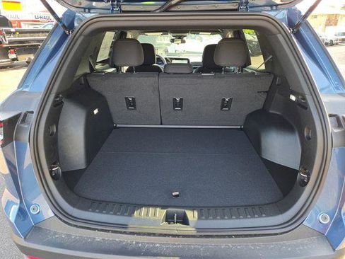 New 2026 Chevrolet Equinox LT w/ Midnight Edition FWD image 17