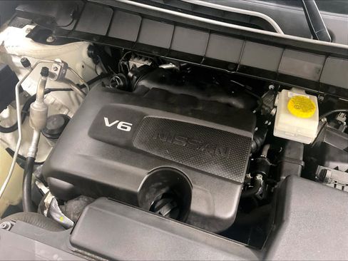 Certified 2022 Nissan Pathfinder SV image 35