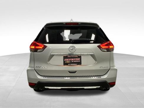 Used 2017 Nissan Rogue SL w/ SL Premium Package AWD/4WD image 9