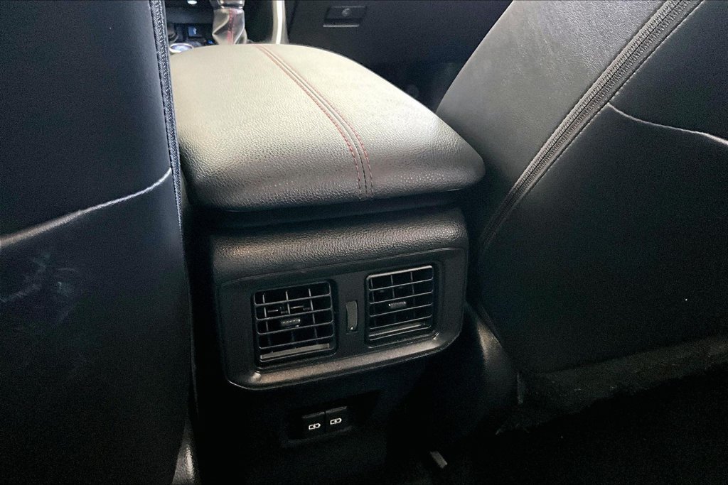 Used 2022 Toyota RAV4 XSE w/ Weather Package AWD/4WD image 10