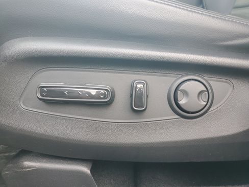 Used 2024 Honda CR-V EX-L image 19