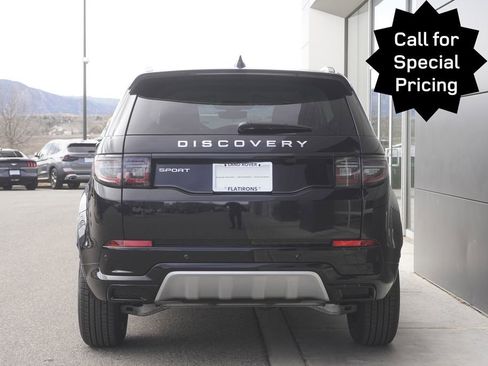 New 2025 Land Rover Discovery Sport S image 6