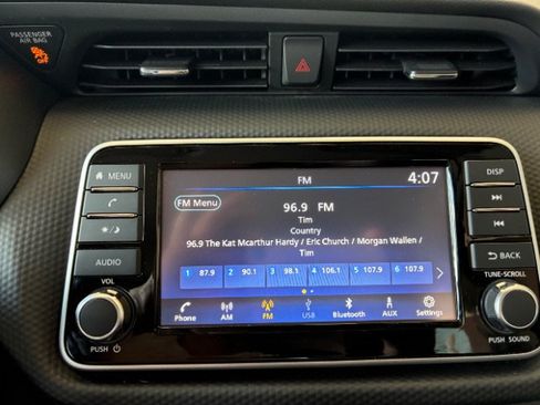 Used 2025 Nissan Kicks Play S w/ Interior Electronics Package FWD image 25
