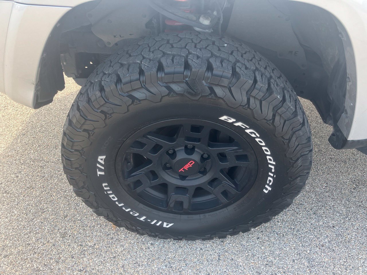 Used 2022 Toyota 4Runner TRD Off-Road Premium AWD/4WD image 12
