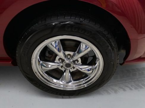 Used 2007 Ford Mustang GT Premium RWD image 18