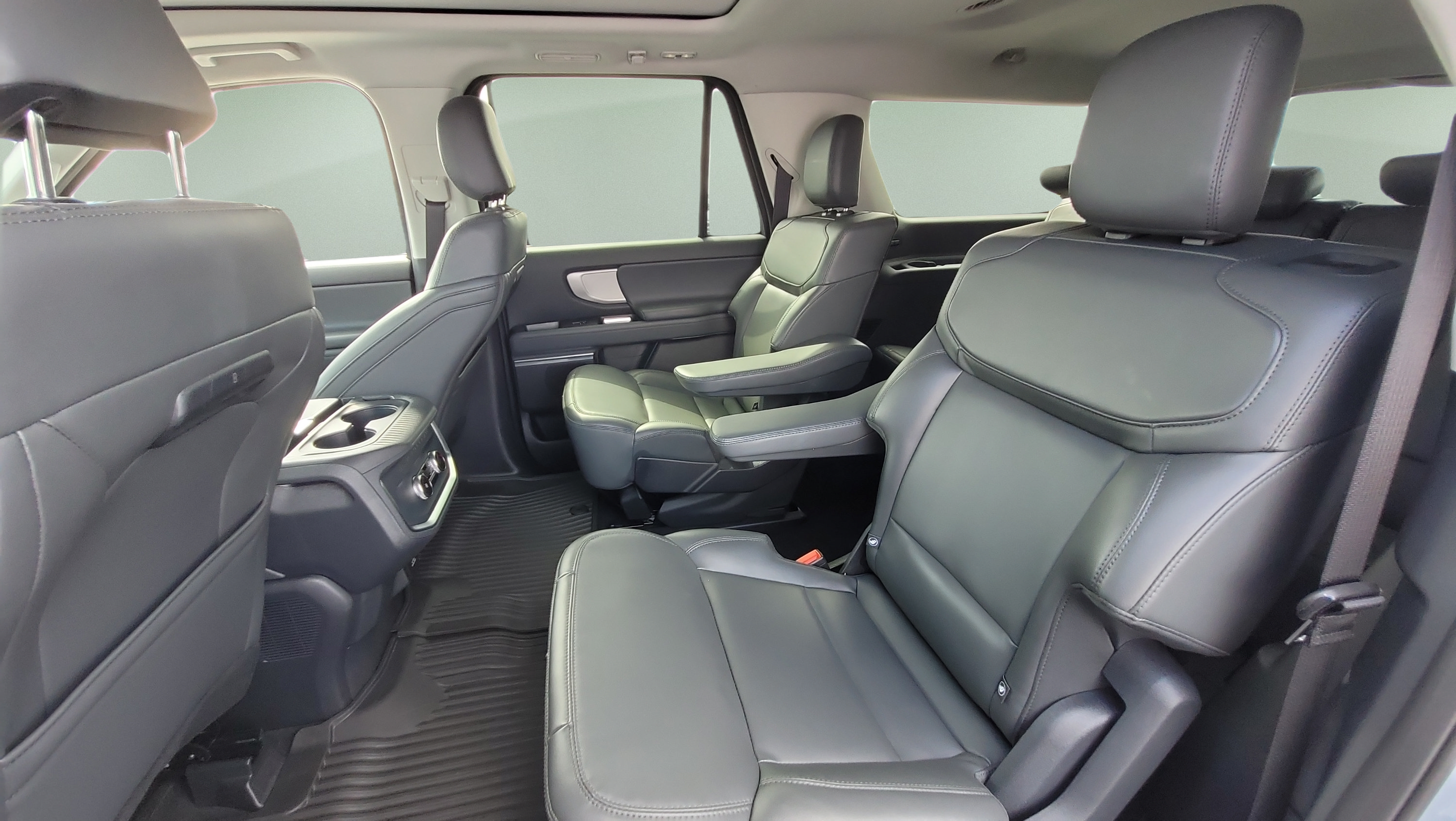 Used 2026 Ford Expedition Max Active AWD/4WD image 18