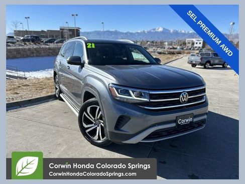 Used 2021 Volkswagen Atlas SEL Premium image 1