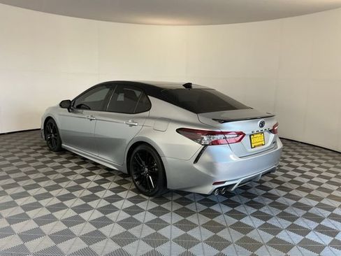 Used 2022 Toyota Camry XSE w/ Navigation Package FWD image 7