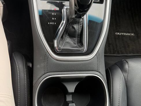 Certified 2021 Subaru Outback Limited w/ Popular Package #2 image 10