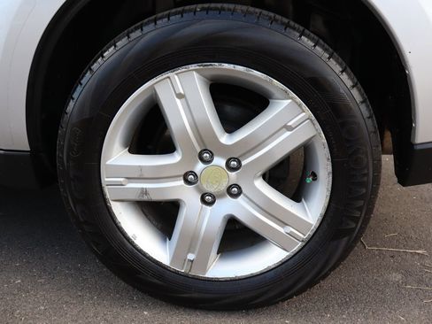 Used 2010 Subaru Forester 2.5X Premium image 42