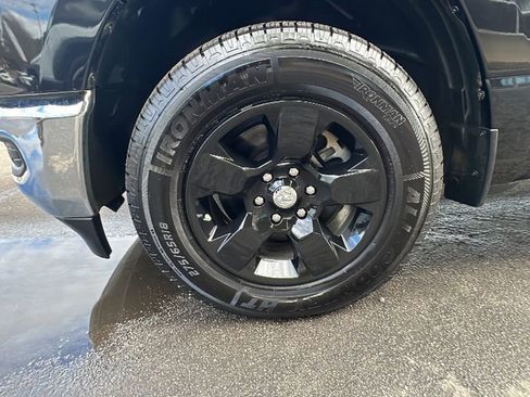 Used 2022 RAM 1500 Big Horn image 10