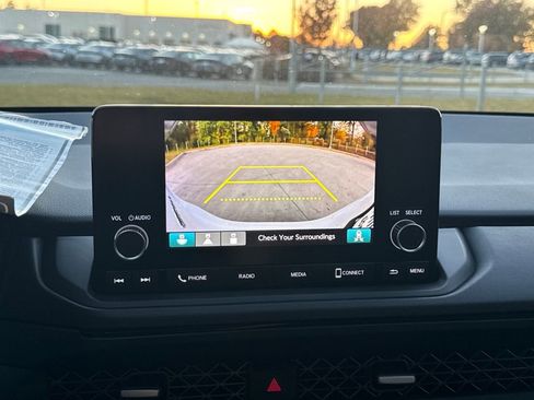 New 2025 Honda Accord SE image 19