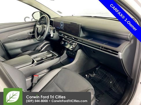 Used 2025 Hyundai Tucson Limited image 31