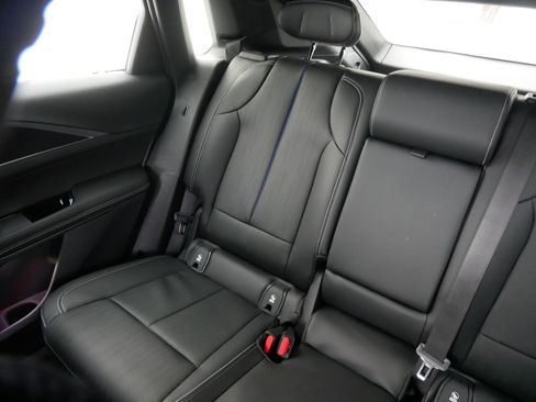 New 2026 Cadillac Lyriq Sport image 10