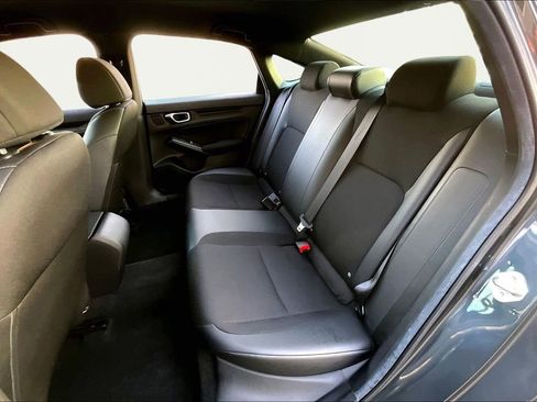 Used 2024 Honda Civic Sport image 18