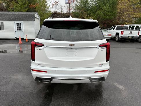 Used 2024 Cadillac XT6 Premium Luxury image 4