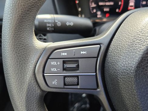 Certified 2025 Honda Accord LX image 24