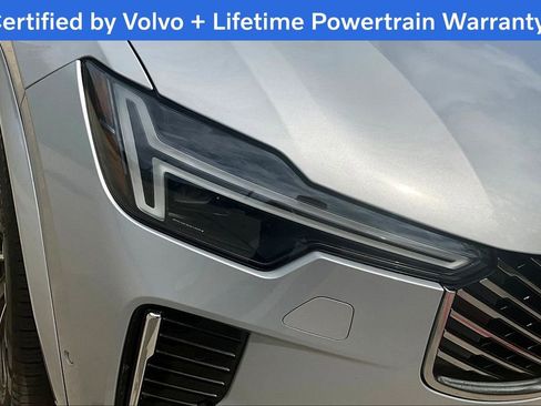 Used 2025 Volvo XC90 B6 Plus AWD/4WD image 42