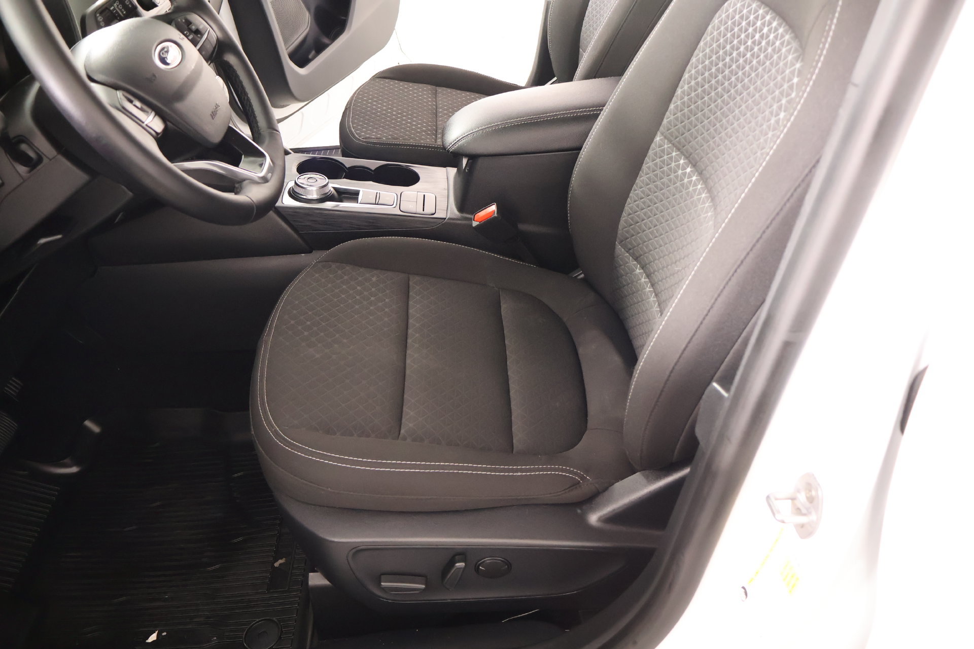 Used 2024 Ford Escape Active FWD image 10