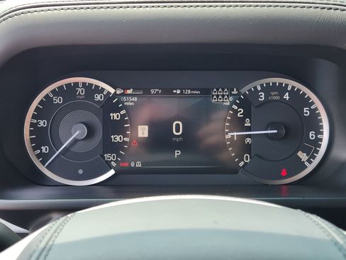 Certified 2023 Land Rover Defender 130 X-Dynamic SE AWD/4WD image 19