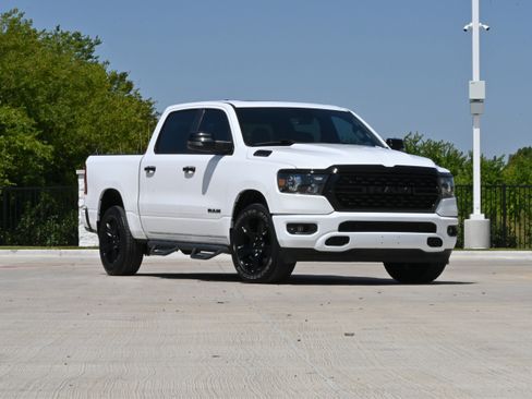 Used 2023 RAM 1500 Lone Star AWD/4WD image 2