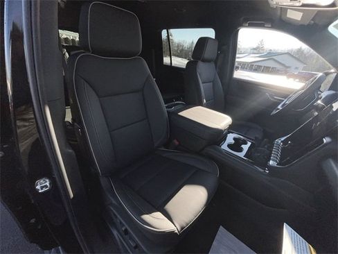 New 2026 GMC Yukon XL Elevation image 28