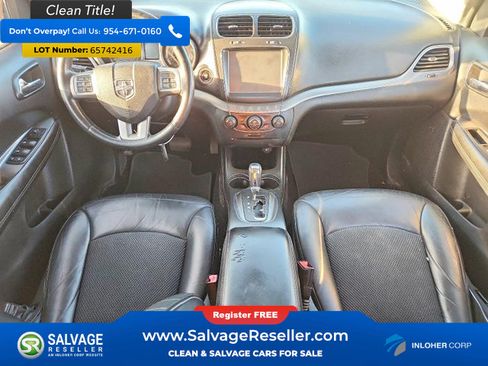 Used 2015 Dodge Journey Crossroad w/ Flexible Seating Group FWD image 11
