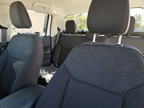 New 2025 Ford Maverick XL image 21