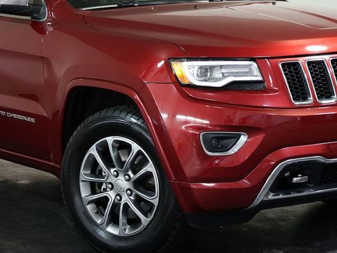 Used 2014 Jeep Grand Cherokee Overland w/ Advanced Technology Group AWD/4WD image 8