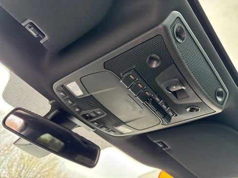 Used 2018 Ford F150 Raptor w/ Equipment Group 802A Luxury image 30