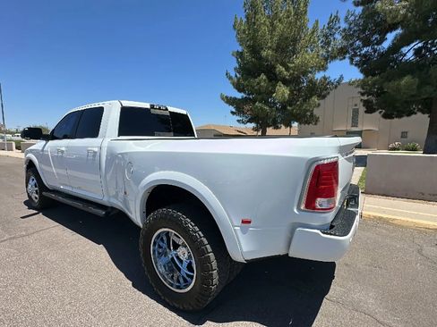 Used 2018 RAM 3500 Laramie w/ Sport Appearance Group AWD/4WD image 2